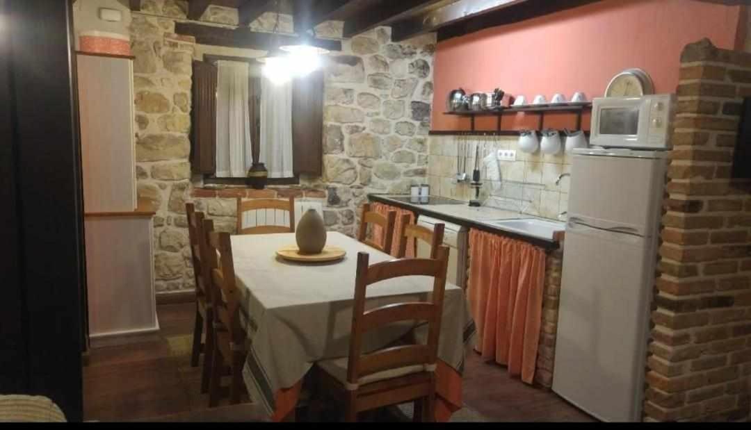 Poo  La Gesta Picos De Europa 빌라 외부 사진